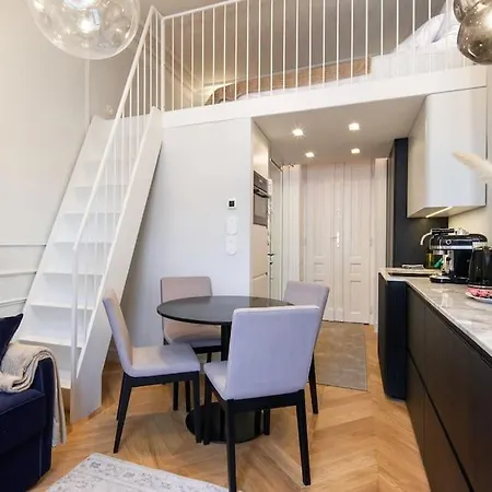 Polish Design Apartment *